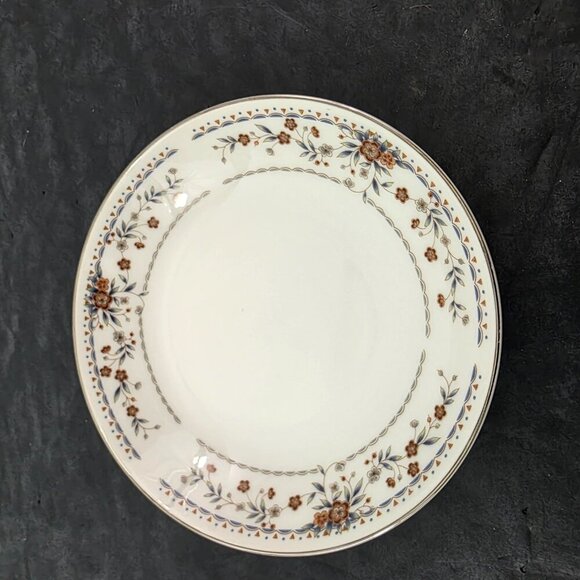 Wade Sone Japan Claremont 4 Appetizer Plates + 4 Berry Bowls – 8 Piece Set - Picture 13 of 14